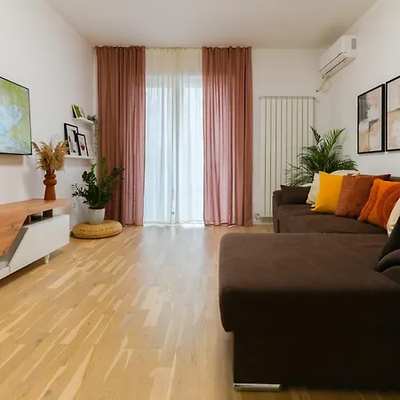 Amalia - Quiet 1Br Apartment With Parking & Wi-Fi Bucarest Esterno foto