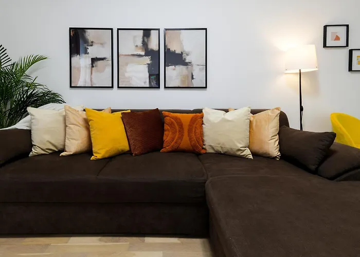 Amalia - Quiet 1Br Apartment With Parking & Wi-Fi