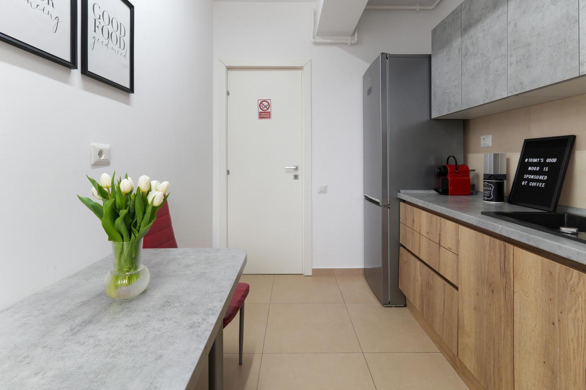 Amalia - Quiet 1br With Parking & Wi-fi בוקרשט