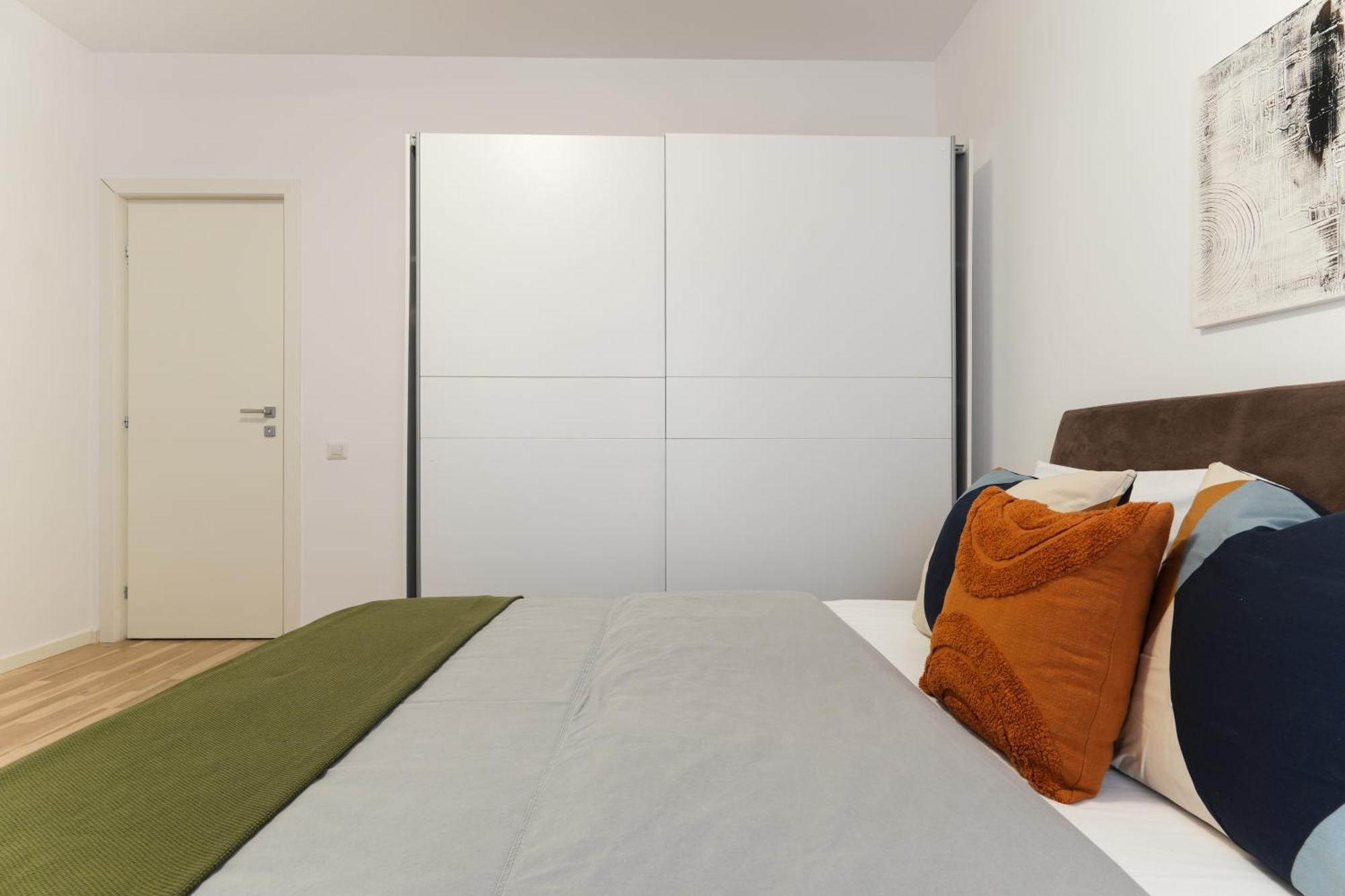 Amalia - Quiet 1br With Parking & Wi-fi בוקרשט