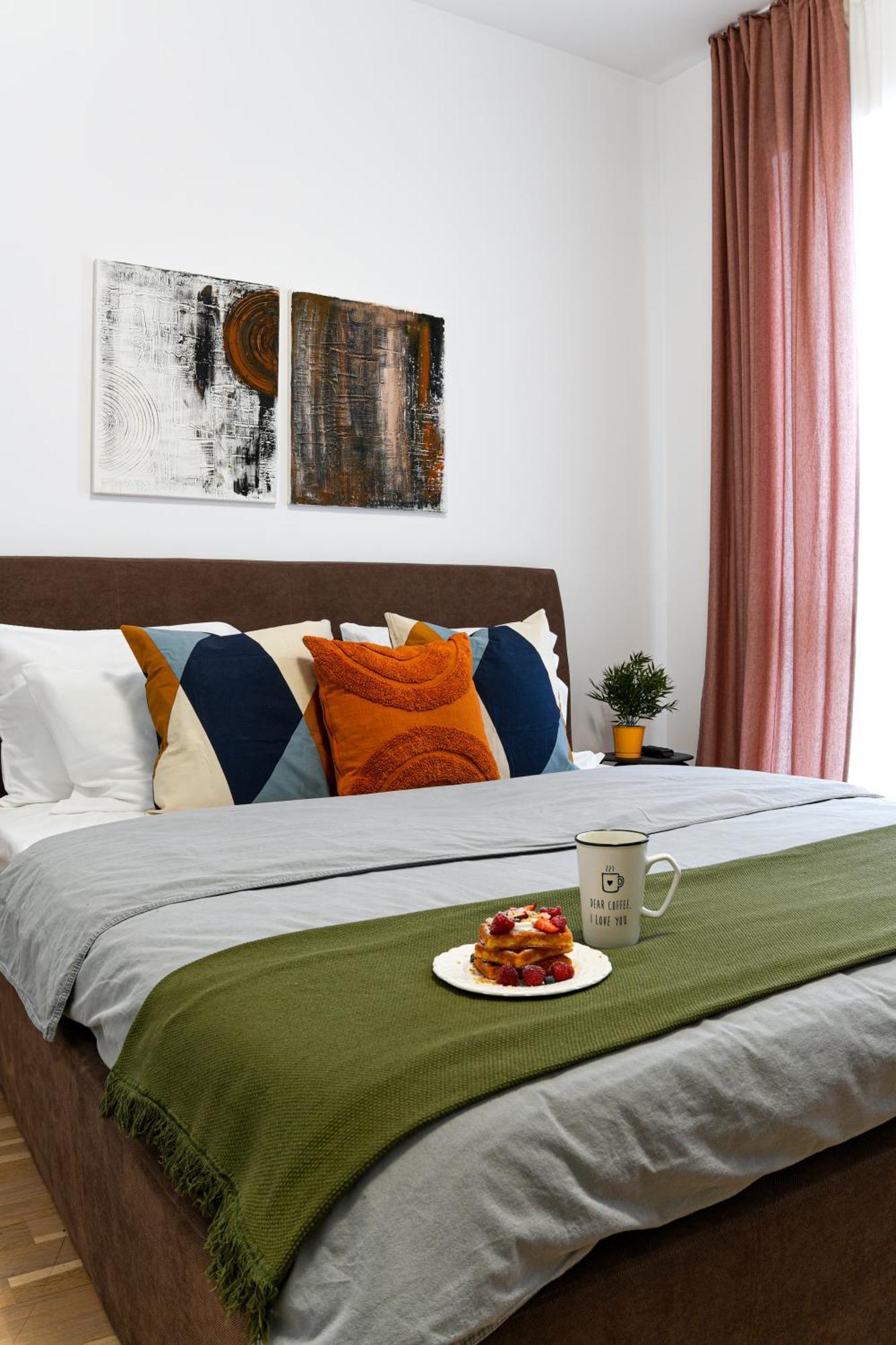 דירה Amalia - Quiet 1br With Parking & Wi-fi